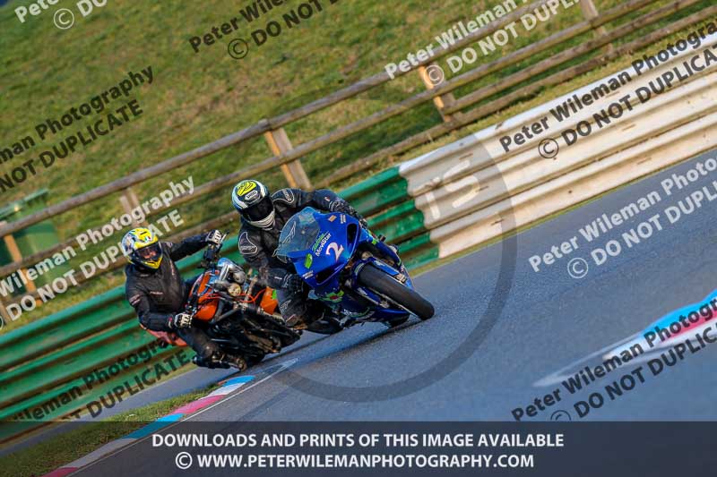 PJM Wedding Photography;enduro digital images;event digital images;eventdigitalimages;mallory park;mallory park photographs;mallory park trackday;mallory park trackday photographs;no limits trackdays;peter wileman photography;racing digital images;trackday digital images;trackday photos